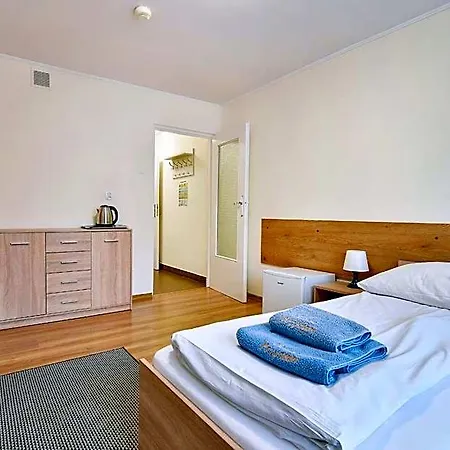 Lesna Przystan Hotel *